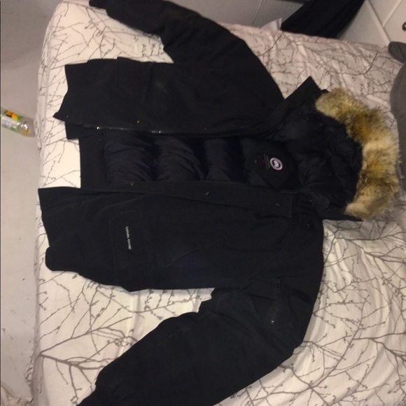 Canada goose feather hood jacket / Size XL - Picture 1 of 3